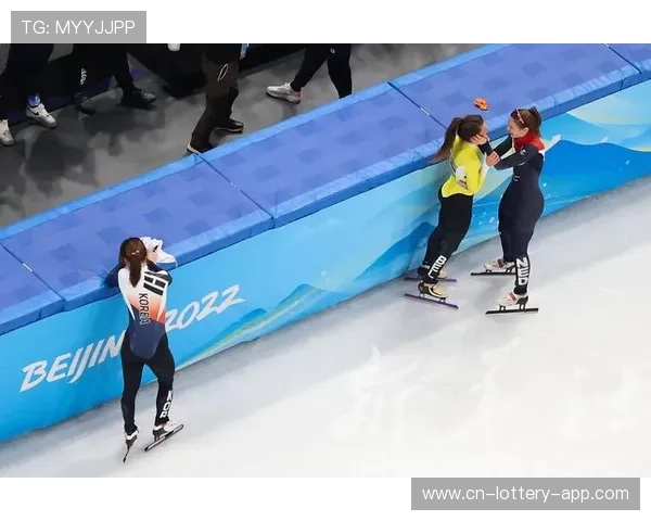 女子短道速滑500米激烈竞争赛道上谁能笑傲群雄勇夺金牌